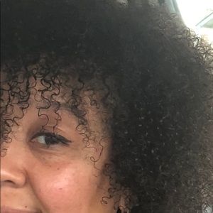 Meet your Posher, Risa